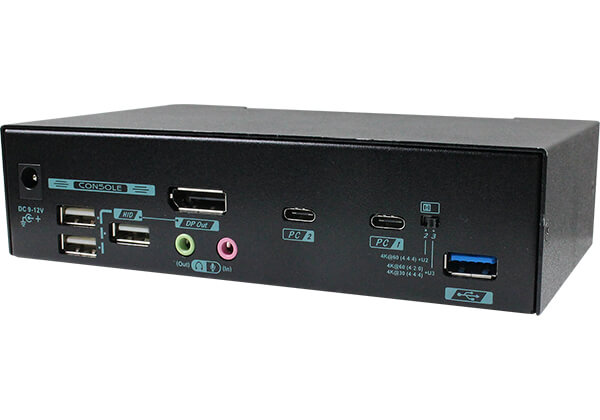 USB-C KVM Switch with DisplayPort output